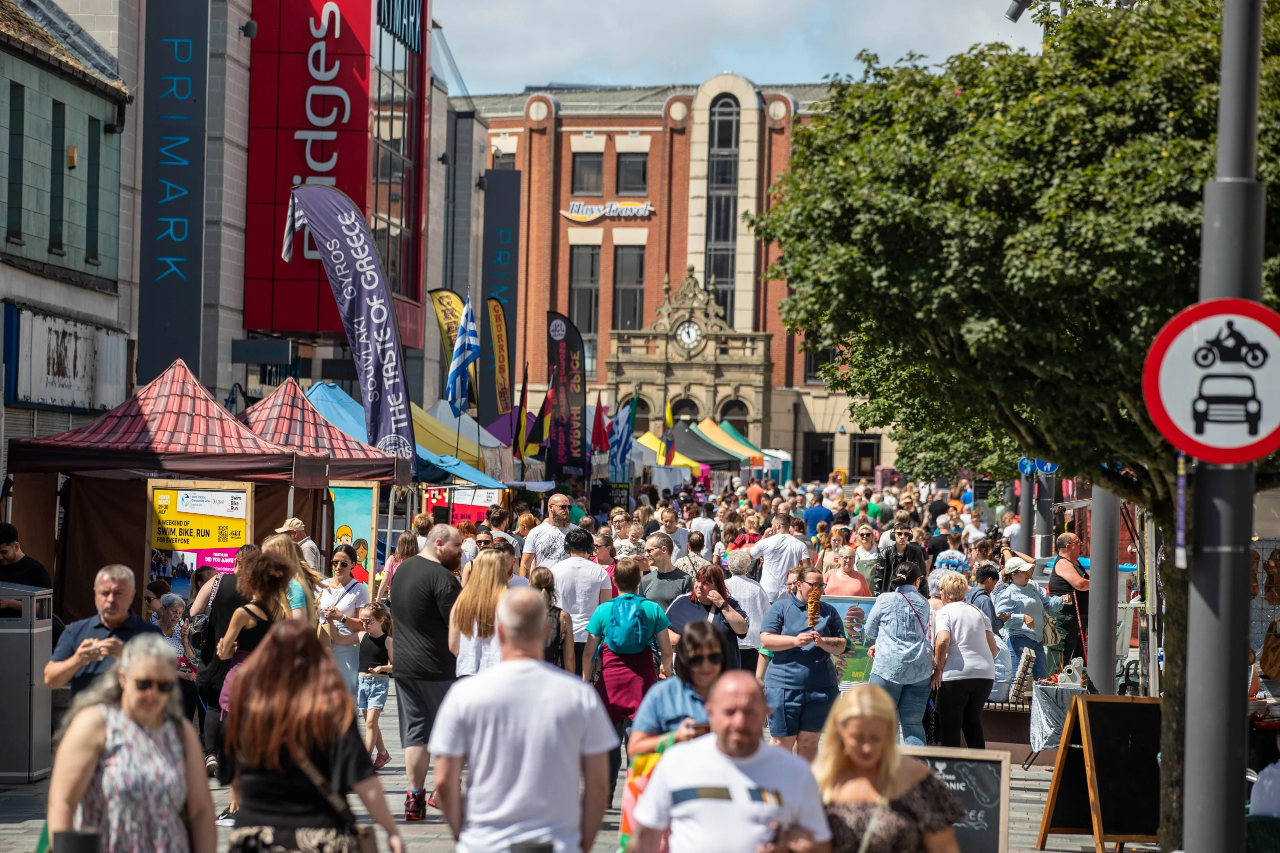 Crowds on High Street West in Sunderland for the Food and Drink Festival