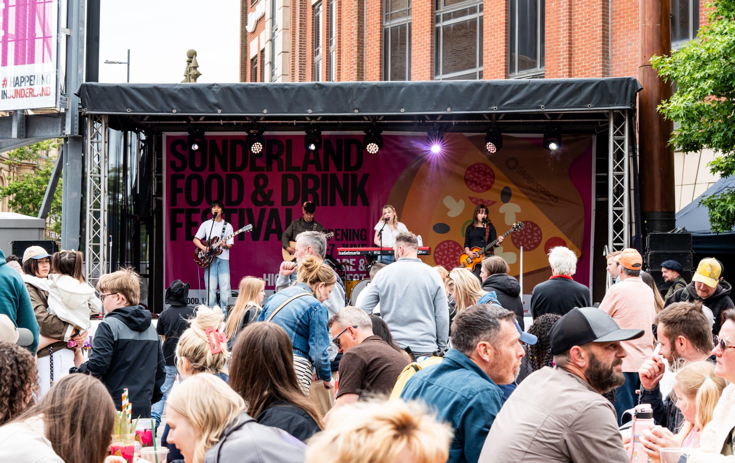 Food & Drink Festival, live entertainment and crowd
